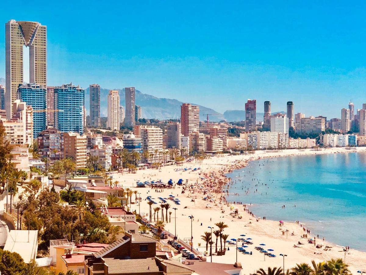 Luxurioeses Apartment In Benidorm Mit Pool מראה חיצוני תמונה